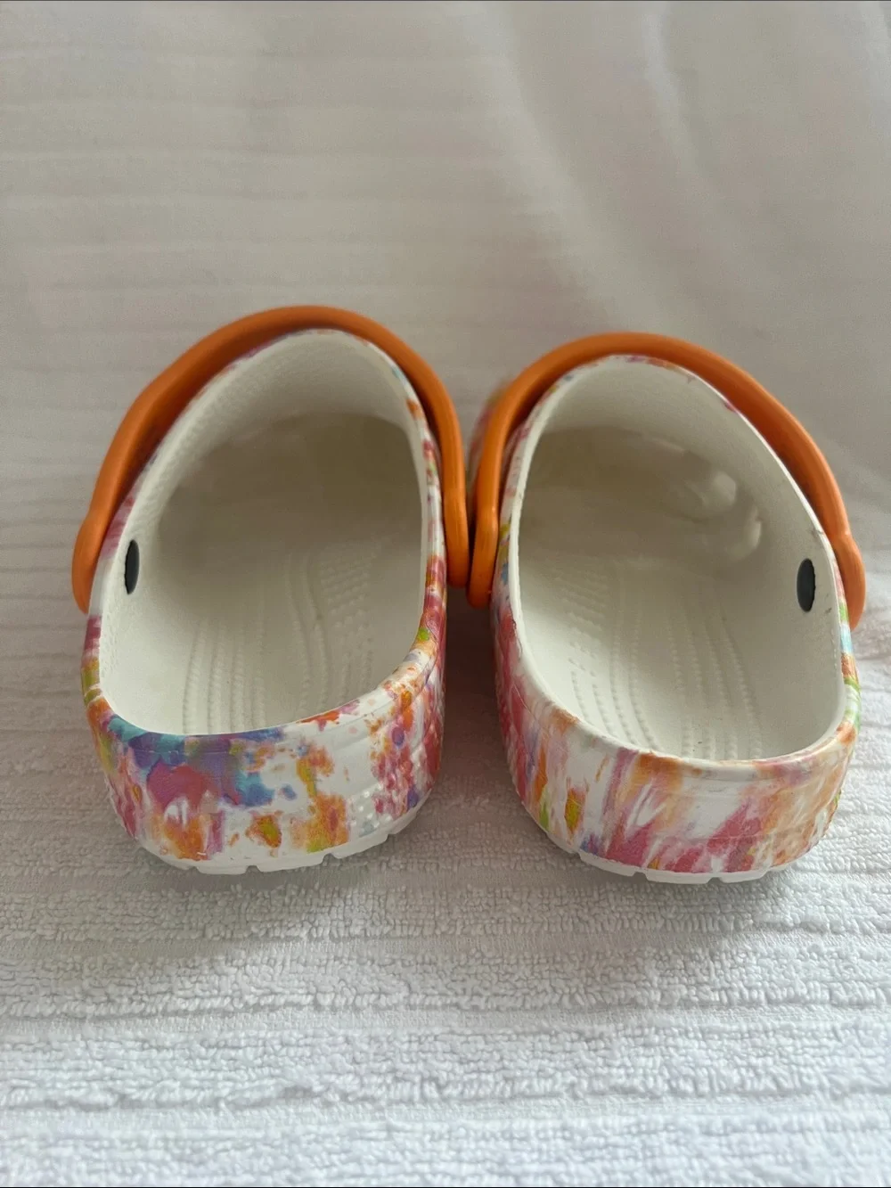 CROCS Kids Multicolor Splash Clogs with Orange Strap